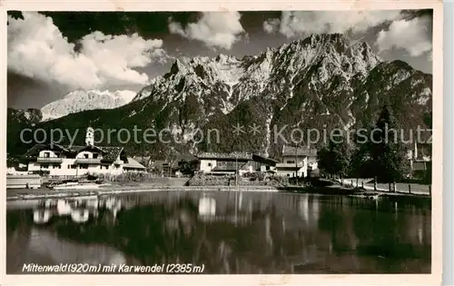 AK / Ansichtskarte 73808926 Mittenwald_Bayern mit Karwendel Mittenwald Bayern