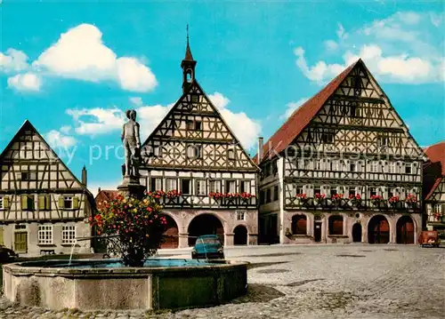 AK / Ansichtskarte 73813688 Dornstetten_Wuerttemberg Marktplatz Brunnen Dornstetten_Wuerttemberg