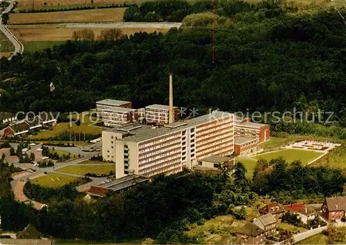 AK / Ansichtskarte 73814303 Heessen_Hamm St Barbara Klinik Fliegeraufnahme Heessen Hamm