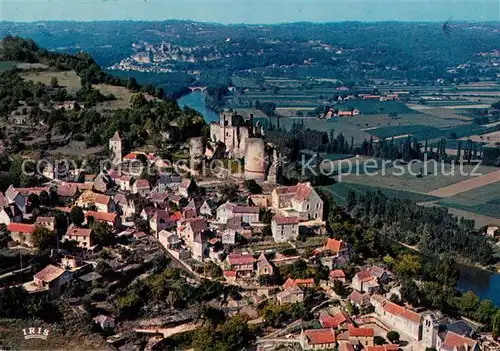 AK / Ansichtskarte Perigord_24_Dordogne Chateaux en Perigord Les ruines du Chateau de Castelnaud et renforce par und donjon Auf fond Beynac 