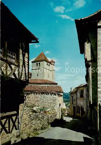 AK / Ansichtskarte Saint Cirq Lapopie Premier Village de France En flanant dans les vieilles rues de la ville ensoleillee Saint Cirq Lapopie