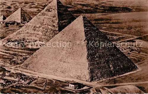 AK / Ansichtskarte 73815459 Gizeh_Giza_Egypt Aerial view of the Pyramids of Giza 