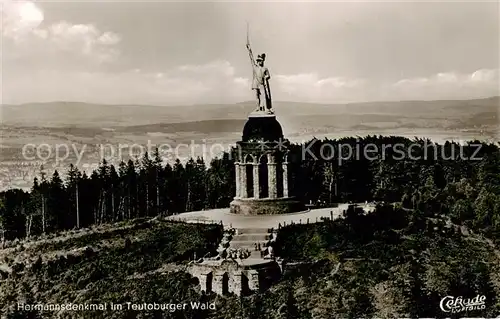 AK / Ansichtskarte 73816977 Teutoburgerwald Hermannsdenkmal Fliegeraufnahme Teutoburgerwald