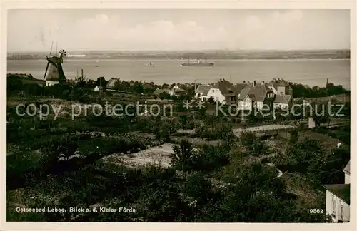 AK / Ansichtskarte 73820554 Laboe Ostseebad Blick auf die Kieler Foerder Laboe