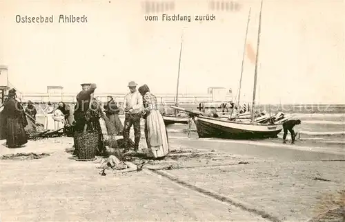 AK / Ansichtskarte 73822819 Ahlbeck_Ostseebad Vom Fischfang zurueck Ahlbeck_Ostseebad