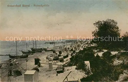 AK / Ansichtskarte 73822823 Horst__Ostsee_Niechorze Strandpartie 