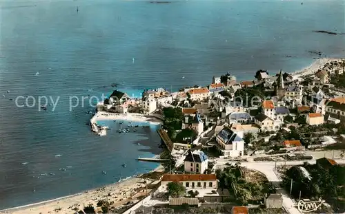 AK / Ansichtskarte Larmor Plage_56_Morbihan Vue aerienne Plage de Toulhars et le petit Port 