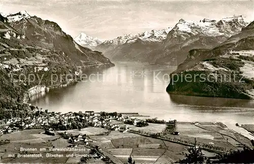 AK / Ansichtskarte Brunnen_Vierwaldstaettersee_SZ mit Bristenstock Gitschen und Urirotstock Brunnen_Vierwaldstaettersee