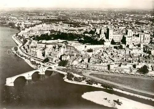 AK / Ansichtskarte Avignon_84_Vaucluse Le Palais des Papes Le Pont Saint Benezet Vue aerienne 