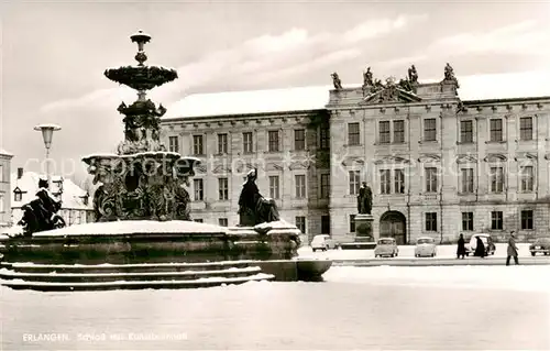 AK / Ansichtskarte 73829791 Erlangen Schloss mit Kunstbrunnen Erlangen