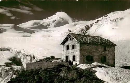 AK / Ansichtskarte Saas Fee_VS Touristenhaus Langefluh mit Allalinhorn 