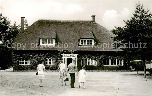 AK / Ansichtskarte 73831945 Bennekom_NL Kampeer en Bungalowbedrijf De Dikkenberg 