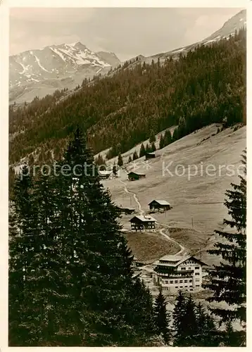 AK / Ansichtskarte Baad Mittelberg_Kleinwalsertal_AT Alpen Sporthotel Baad Neuzeitliches Haus 