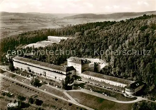 AK / Ansichtskarte Hoexter_Weser Weserbergland Klinik Fliegeraufnahme Hoexter Weser