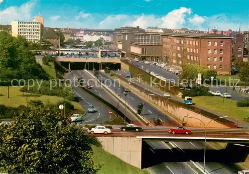 AK / Ansichtskarte Duisburg__Ruhr Stadtautobahn am Hauptbahnhof 