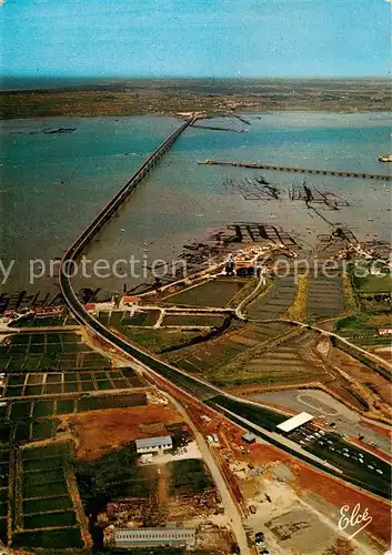 AK / Ansichtskarte Ile_d_Oleron_17_Charente Maritime Nouveau Pont de l Ile d Oleron au continent vue aerienne 