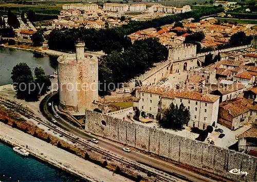 AK / Ansichtskarte Aigues Mortes_30 La Tour de Constance Porte de la Gardette vue aerienne 