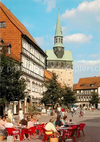 AK / Ansichtskarte Osterode_Harz Kornmarkt mit Blick zur Kirche Osterode_Harz