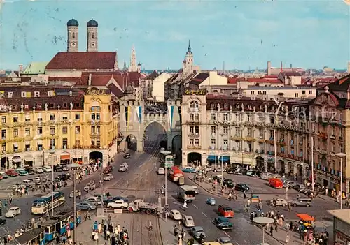 AK / Ansichtskarte Muenchen Stachus mit Karlstor Muenchen