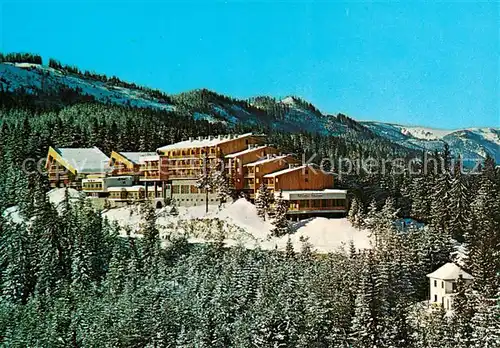 AK / Ansichtskarte 73838022 Pamporovo_Pamporowo_BG Kurhotel in den Bergen Winterpanorama 