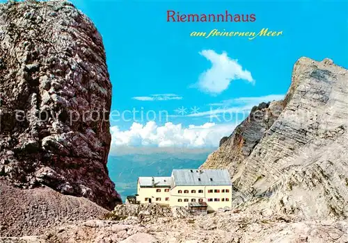 AK / Ansichtskarte 73838185 Riemannhaus_2177m_Steinernes_Meer_AT mit Sommerstein und Breithorn 