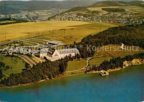 AK / Ansichtskarte 73838346 Meschede Hennesee Hotel am Hennesee Stausee Fliegeraufnahme Meschede