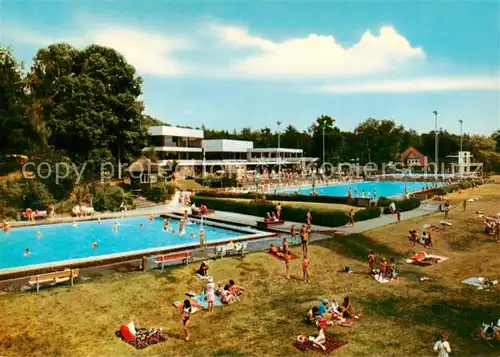 AK / Ansichtskarte Soltau Boehmewald Hallen und Freibad Soltau