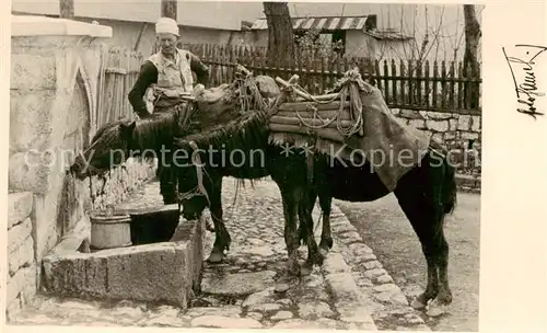 AK / Ansichtskarte Sarajevo_Bosnia Herzegovina Eseltraenke am Brunnen 