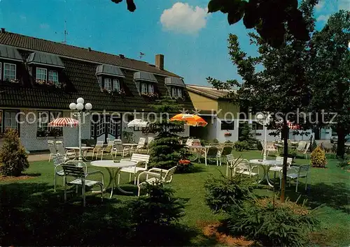 AK / Ansichtskarte 73849437 Ahrensfelde_Ahrensburg Reitstall Studt Ahrensfelder Hof Gasthaus Pension Garten 