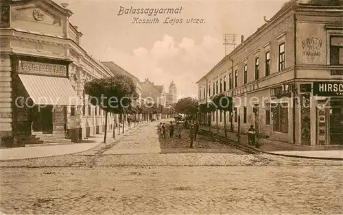 AK / Ansichtskarte 73849663 Balassagyarmat_Jahrmarkt_HU Strassenpartie 