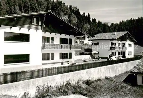 AK / Ansichtskarte  Laax_GR Ferienhaeuser Casa Lilly 