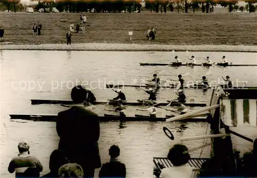 AK / Ansichtskarte 73851990 Minden__Westfalen_Weser Bootsregatta 