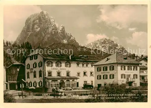 AK / Ansichtskarte 73854072 Santa_Cristina_Valgardena Albergo Pensione Dosses Val Gardena Groeden mit Langkofel 