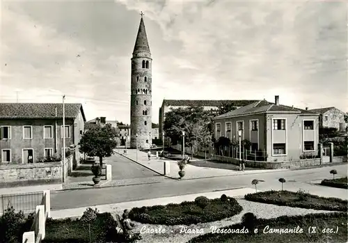 AK / Ansichtskarte 73864437 Caorle_Veneto_IT Piazza Vescovado e Campanile Erzbistumsplatz und Glockenturm 10. Jhdt. 