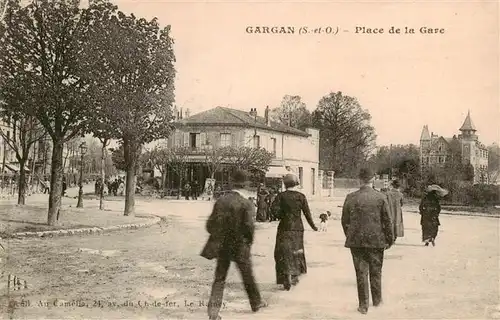 AK / Ansichtskarte  Gargan_Livry_93_Seine-Saint-Denis Place de la Gare 