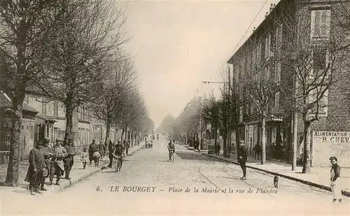 AK / Ansichtskarte  Le_Bourget_93_Seine-Saint-Denis Place de la Mairie et la rue de Flandre 