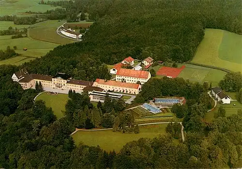 AK / Ansichtskarte 73881853 Glonn_Ebersberg Schloss Zinneberg Jugendhilfeeinrichtung fuer Maedchen  Glonn Ebersberg