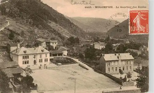 AK / Ansichtskarte  Molompize_15_Cantal Le Quartier des Ecoles 