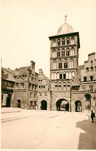 AK / Ansichtskarte 73898844 Luebeck Das Burgtor Luebeck