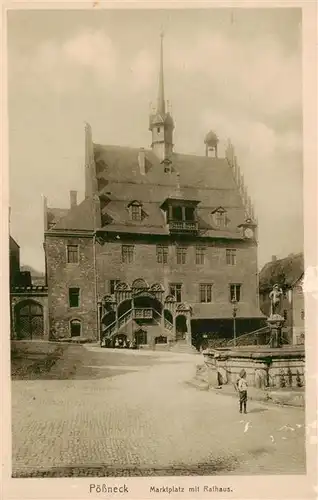 AK / Ansichtskarte 73899921 Poessneck Marktplatz mit Rathaus Poessneck