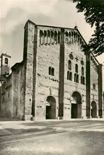 AK / Ansichtskarte 73902691 Pavia_Lombardia_IT Basilica San Michele 