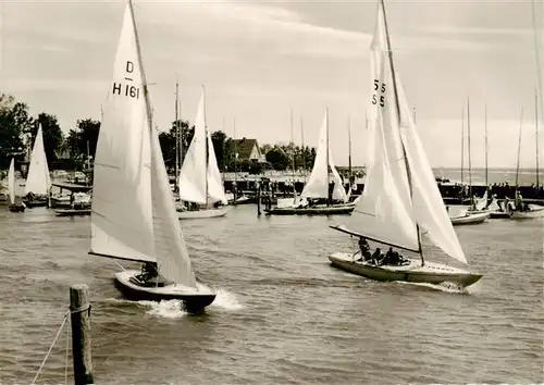 AK / Ansichtskarte 73905365 Strande_Holstein Ausfahrt zur Regatta