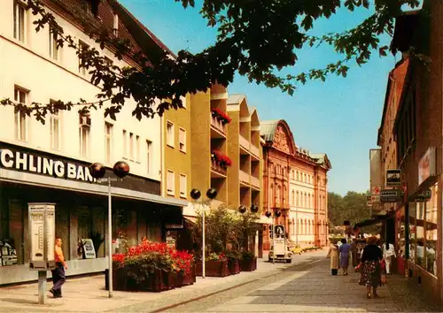 AK / Ansichtskarte 73906055 Zweibruecken_Pfalz Muehlstrasse Fussgaengerzone mit Schloss