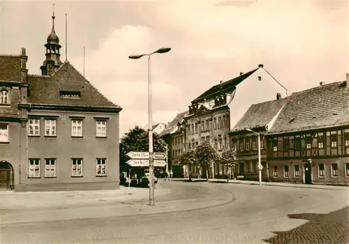 AK / Ansichtskarte 73916209 Ronneburg_Thueringen Am Markt