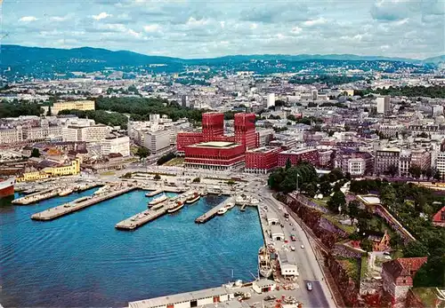 AK / Ansichtskarte 73916804 Oslo__Norge Radhuset og Havnen Fliegeraufnahme