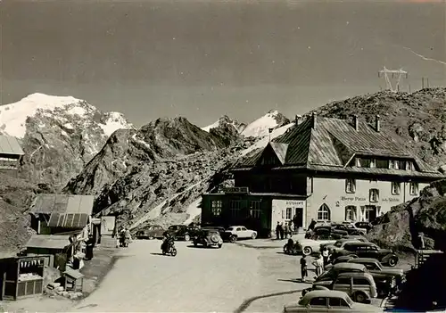 AK / Ansichtskarte 73931698 Stilfserjoch_2750m_Passo_dello_Stelvio_IT Hotel Stilfsterjoch Karner mit Ortler