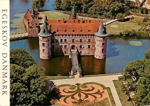 AK / Ansichtskarte 73941708 Egeskov_Denmark Wasserschloss