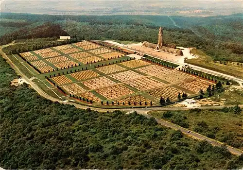 AK / Ansichtskarte  Verdun__55_Meuse Vue aerienne de lOssuaire de Douaumont