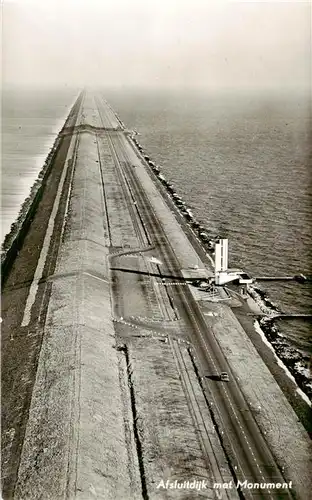 AK / Ansichtskarte 73949247 Afsluitdijk_NL met Monument Deich