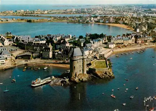 AK / Ansichtskarte  Saint-Servan-sur-Mer_35 Vue generale aerienne sur St Servan et St Malo au Tour Solidor